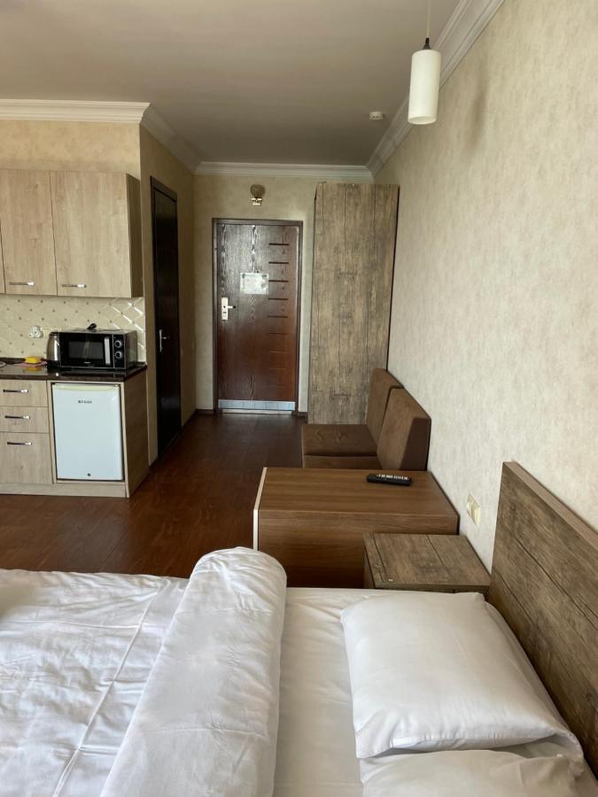 Lulu Apartment Μπατούμι Εξωτερικό φωτογραφία