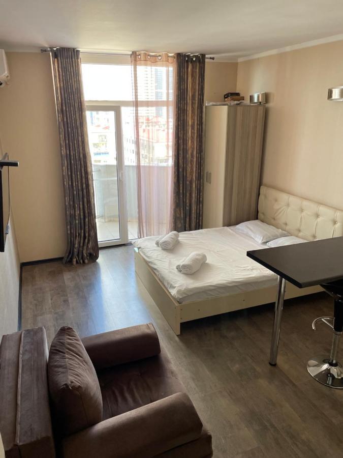 Lulu Apartment Μπατούμι Εξωτερικό φωτογραφία
